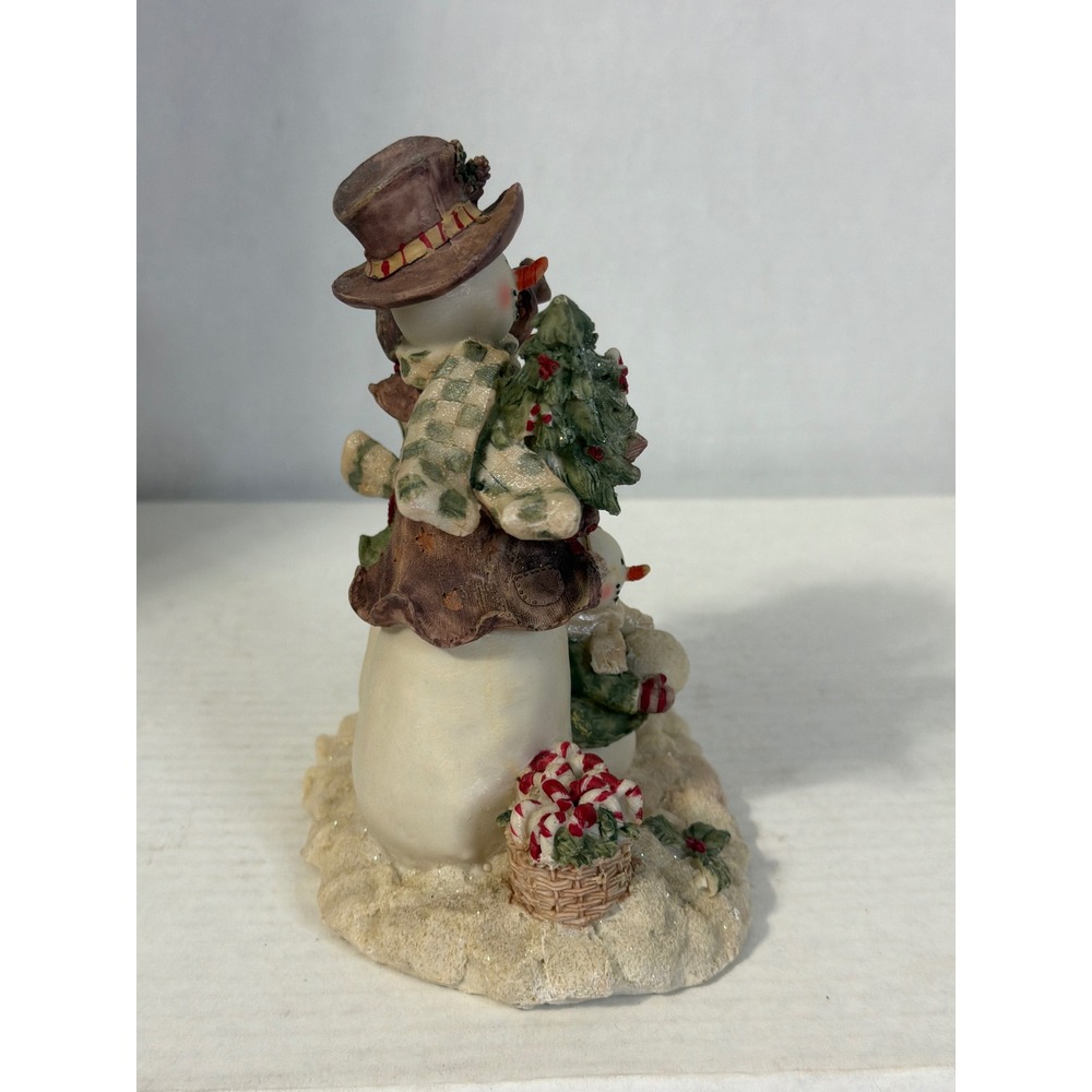 Vintage Style Snowman Family Figurine with Christmas Tree and Puppy M207772 - Picture 4 of 9